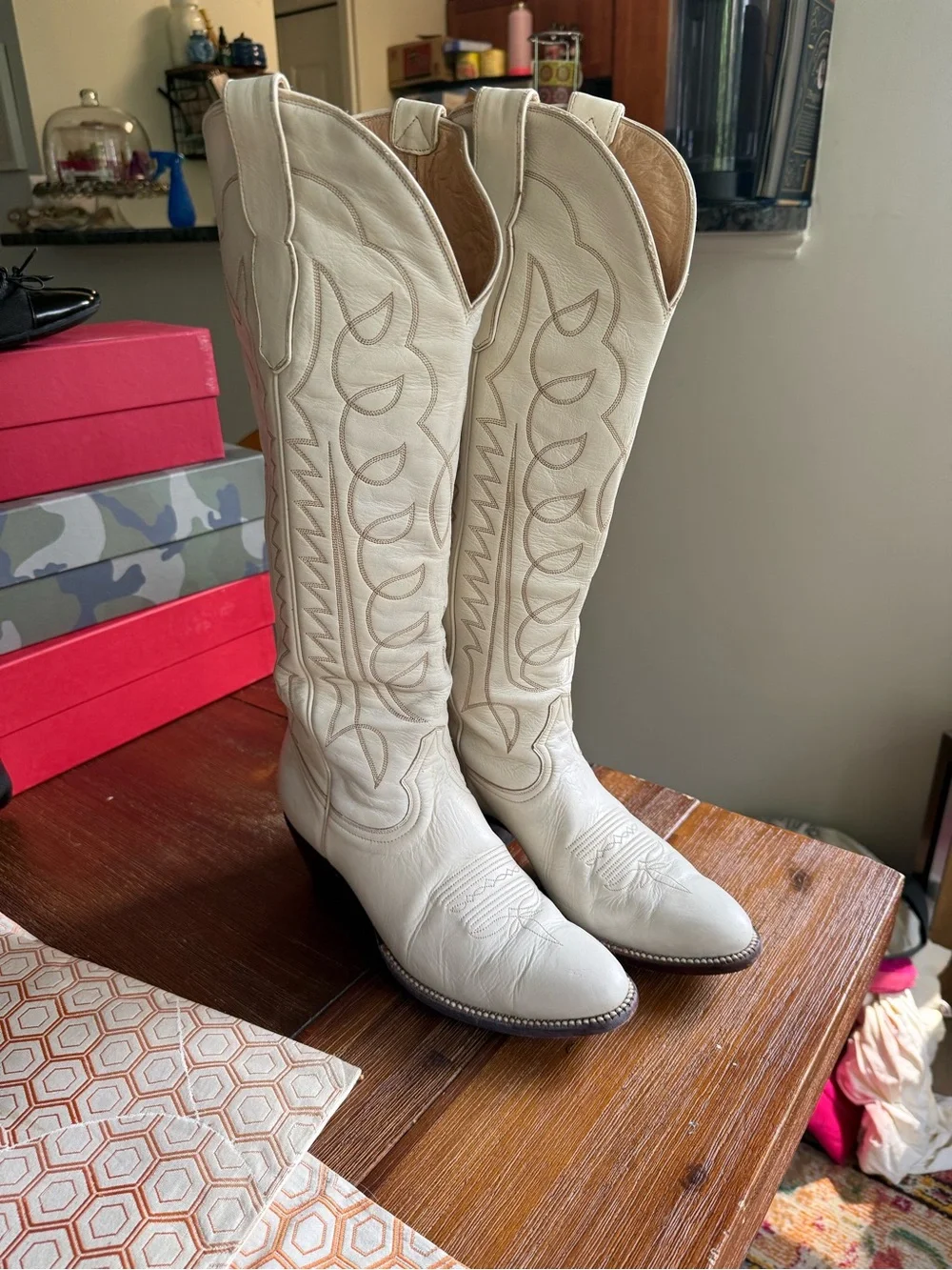 City Boots - The Houston Boot in Bone